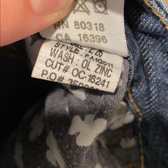 Lucky Brand Jeans, dark wash, Lola boot cut. - Picture 6 of 6